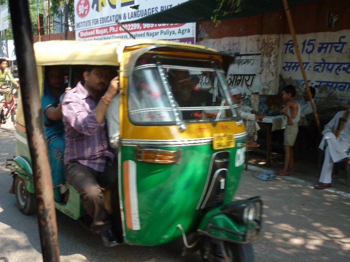 tuk tuk in India