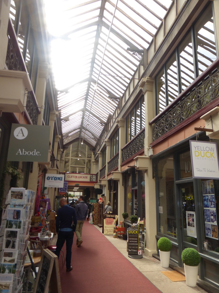 photo tour through Bristol: the arcades