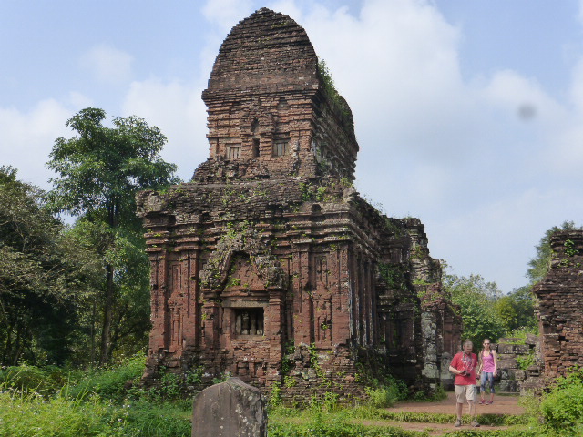 Central Highlands & Hoi An Easyriders Tour