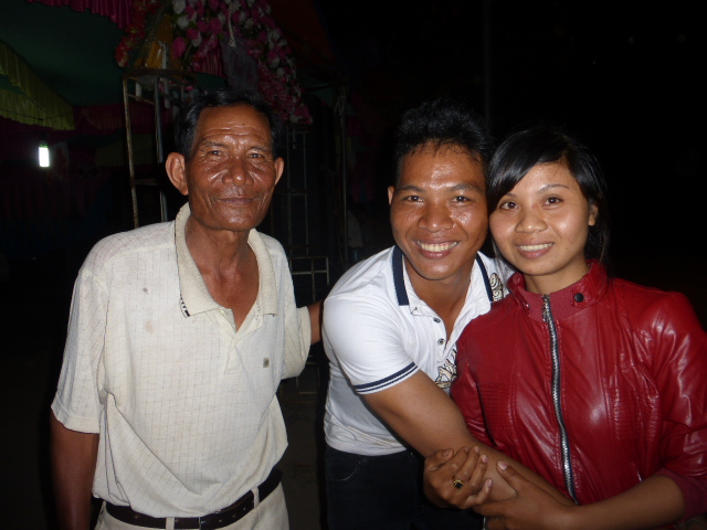 Lake Lake wedding party