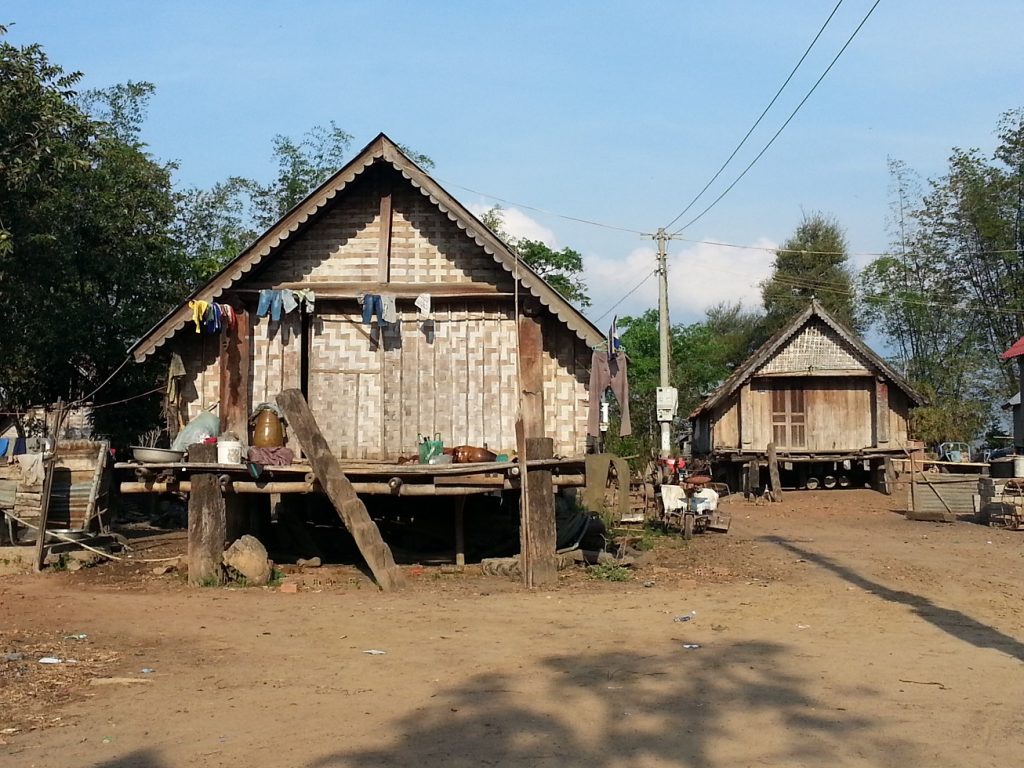 Lak Lake longhouses