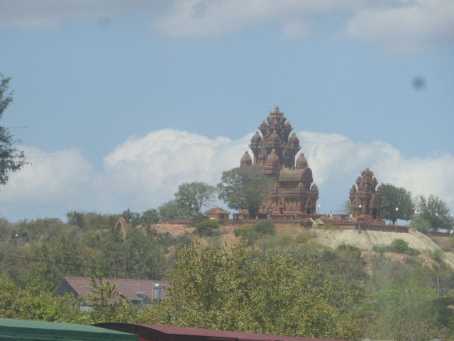 Ho Chi Minh to Hanoi temple