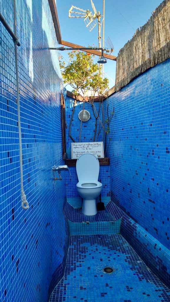 hostel tips and how not to behave in a hostel - Cadiz