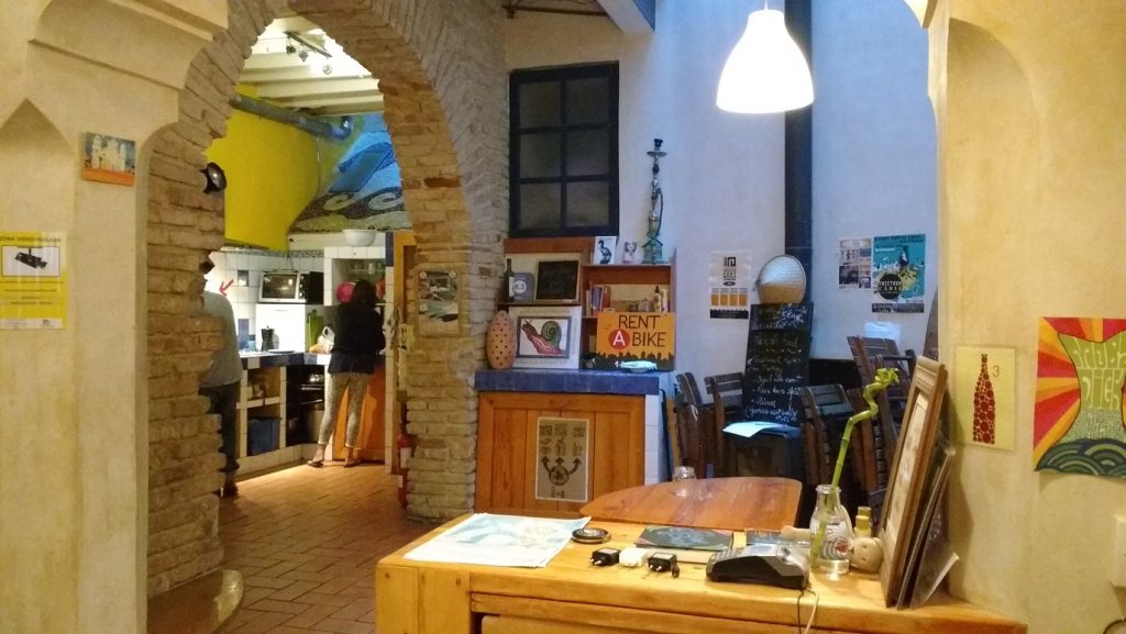 hostel tips and how not to behave in a hostel - Cadiz