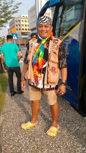 colourful Dani will help you with the bus details