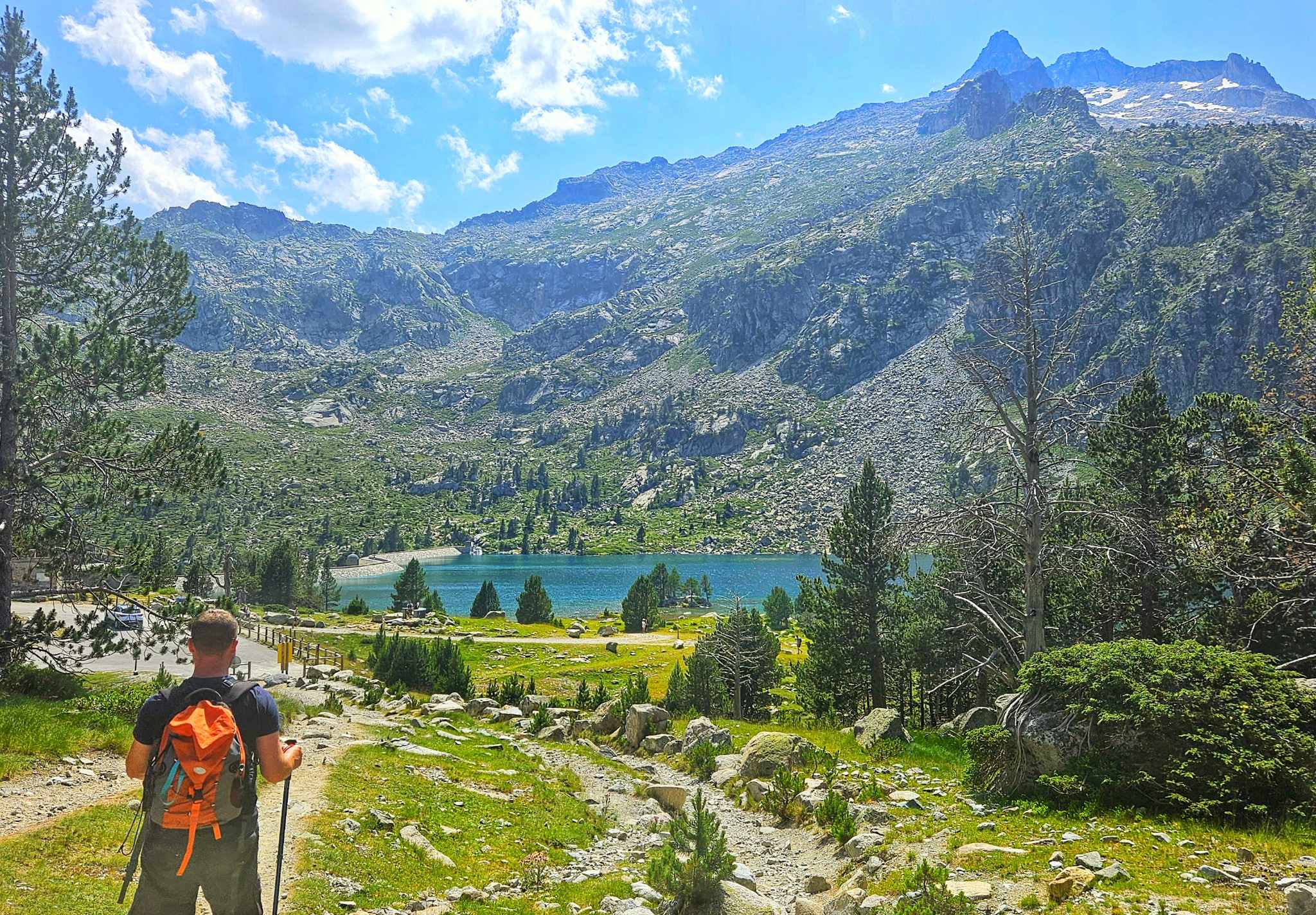 Pyrénées 453686639_2807569556068122_461